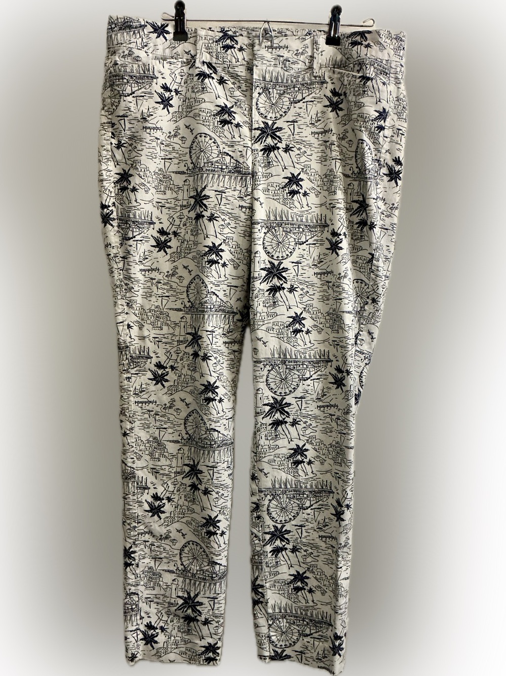 Old Navy Pixie Pants Size 8 Coastal Scenic Print Ankle Length Navy White